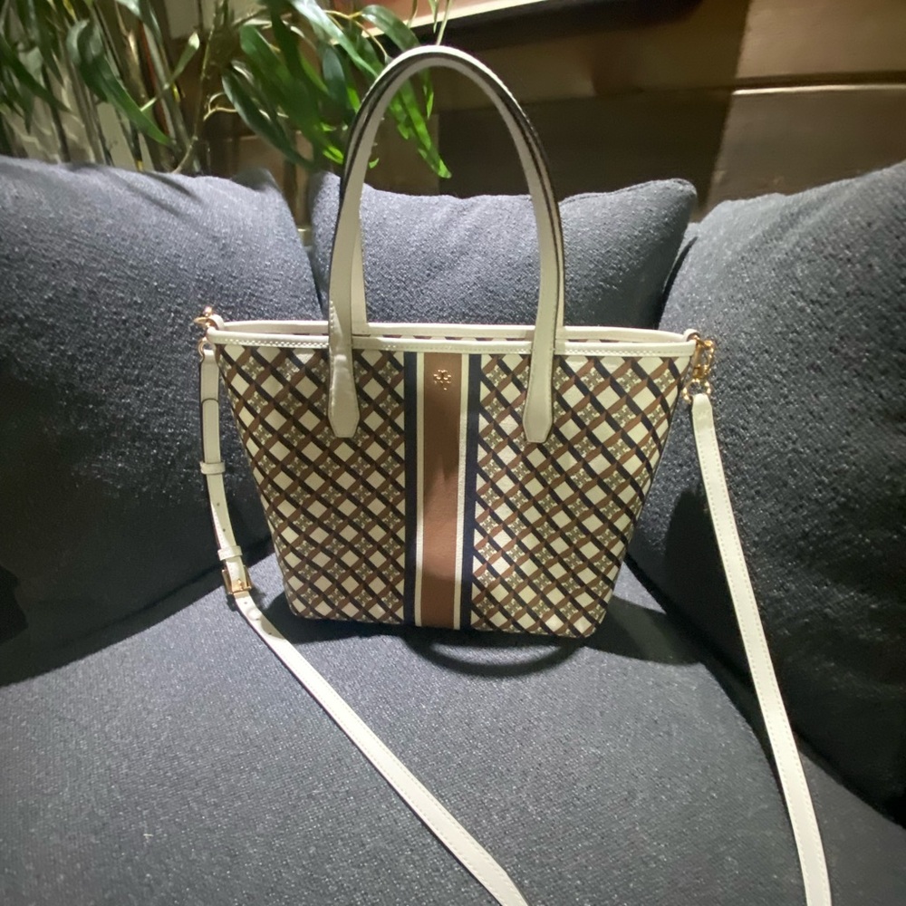 NWOT Tory Burch White and Brown Crossbody Bag